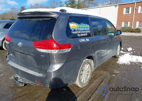 2011 Toyota Sienna Le from USA, damaged, VIN 5TDJK3DC1BS010556